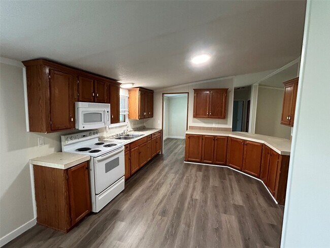 Building Photo - 1511 Indigo Dr