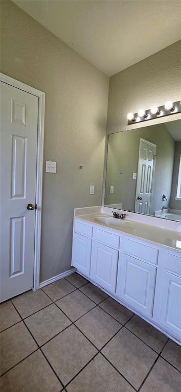 Building Photo - 7414 Fox Knoll Ln
