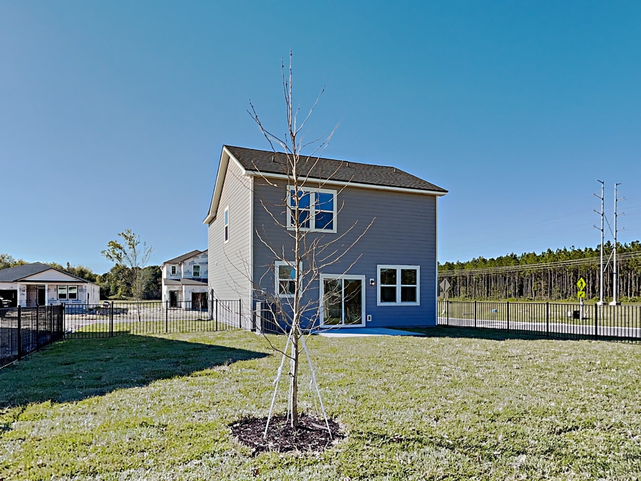 Building Photo - 5945 Hampton Creek Rd