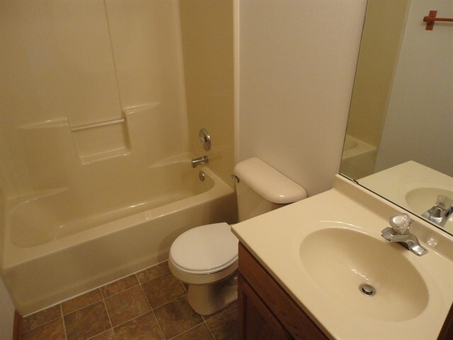 Building Photo - 5958 Durrington Dr