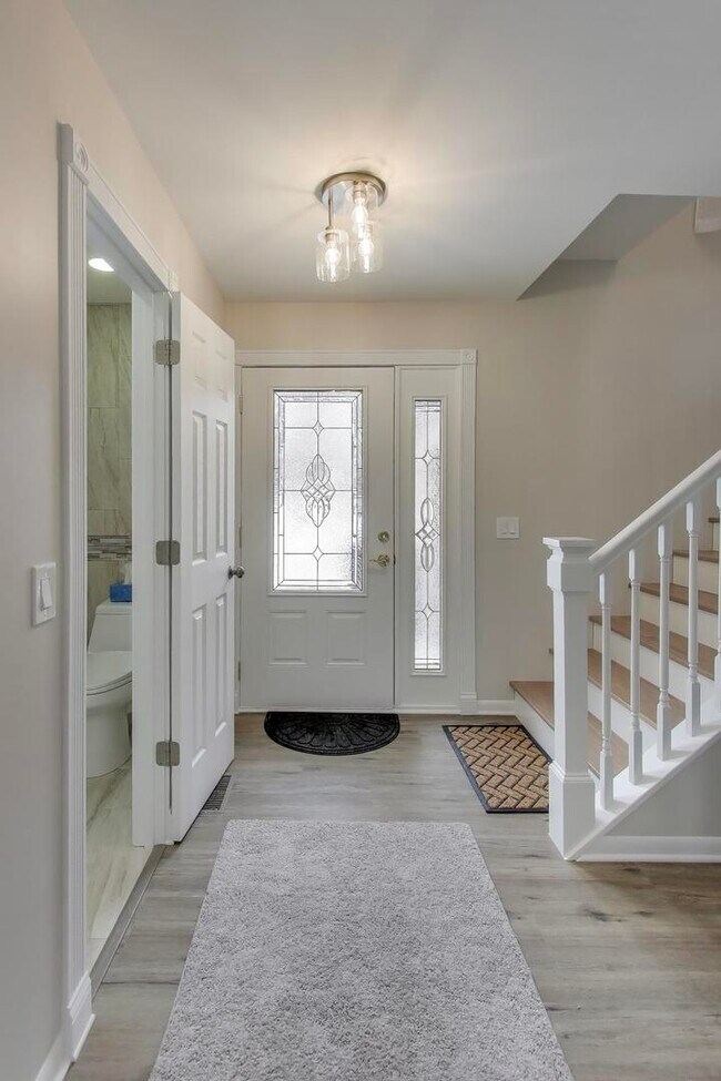 Building Photo - 508 Beechwood Dr