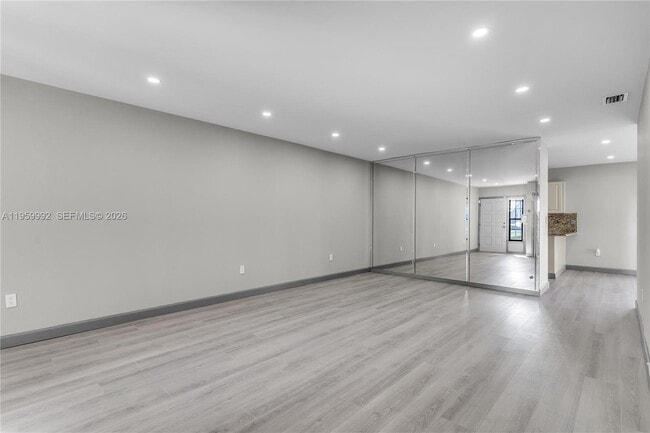 Building Photo - 13755 SW 23rd Terrace