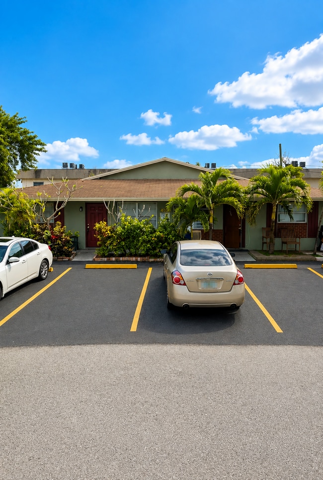 Building Photo - 530 NW 35th St