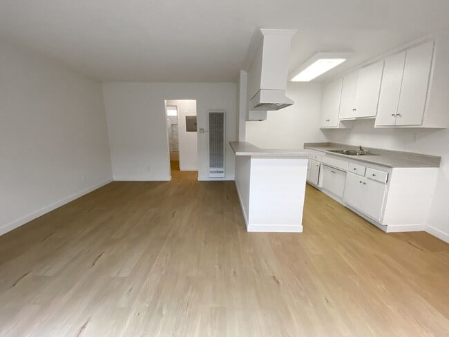 Interior Photo - Belmont Place