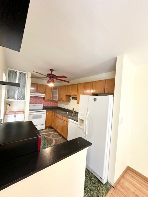 Building Photo - 2 Villa Verde Dr
