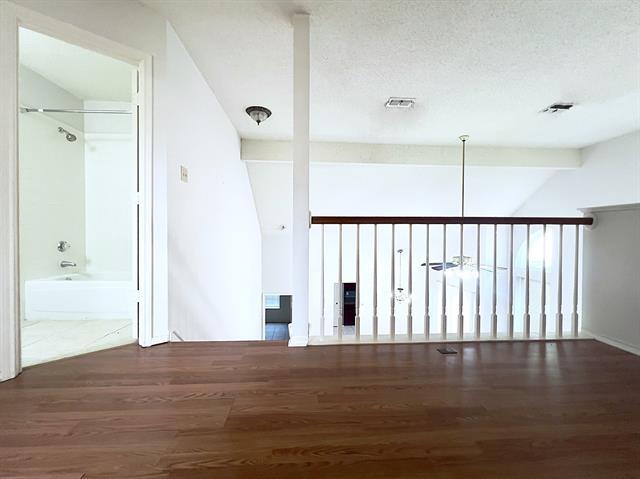 Building Photo - 1505 Shalain Dr