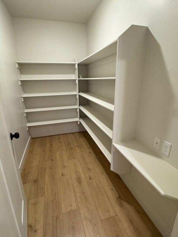 Building Photo - 3082 Lone Pine St