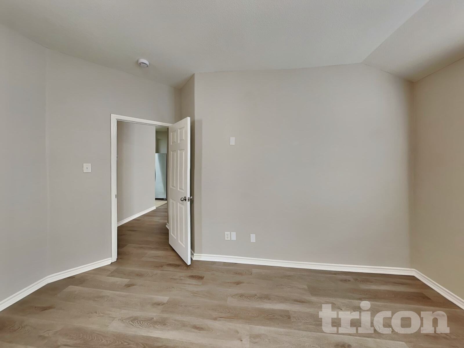 Building Photo - 408 Foliage Cir