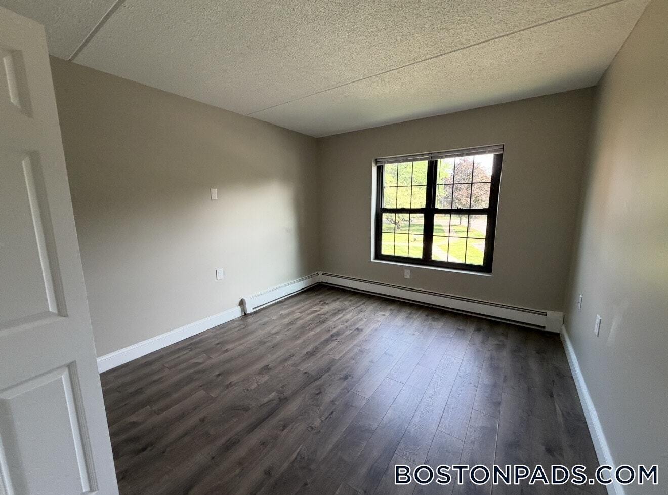 Building Photo - 757 Highland Ave