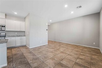 Building Photo - 2611 Infinity Bay Ct