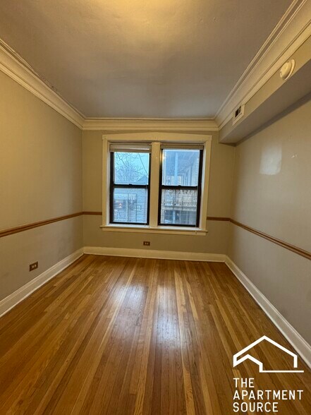 Building Photo - 4607 N Western Ave