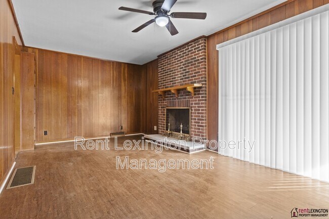 Building Photo - 1036 Whitehall Pl