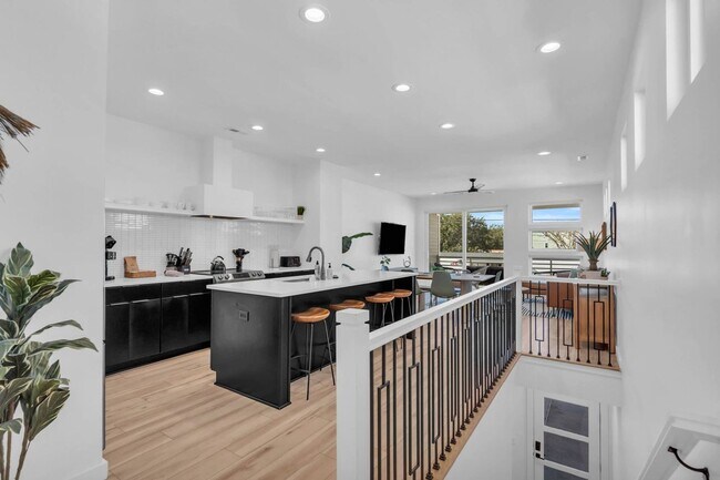 Building Photo - 1419 Mackerel Ln