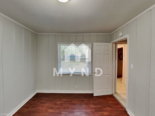 Building Photo - 2 br, 1 bath House - 1200 Daniel Dr