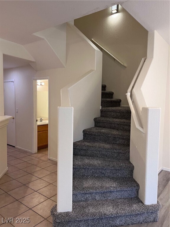 Building Photo - 1283 Investment Way