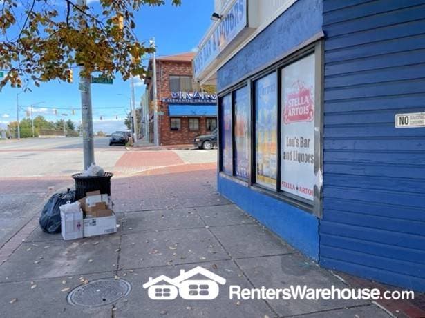 Building Photo - 4819 Eastern Ave