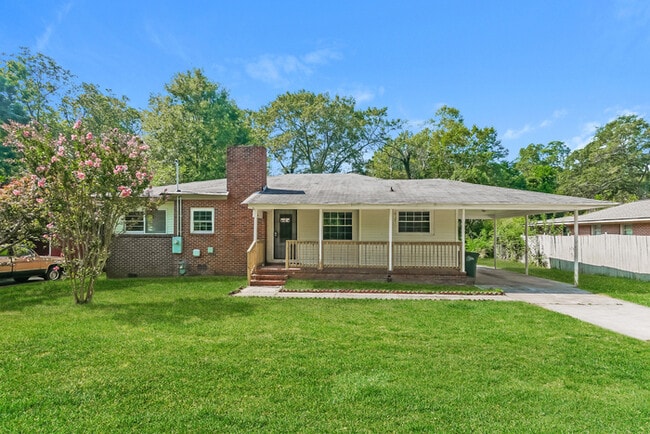 Building Photo - 1218 Cherokee Ave