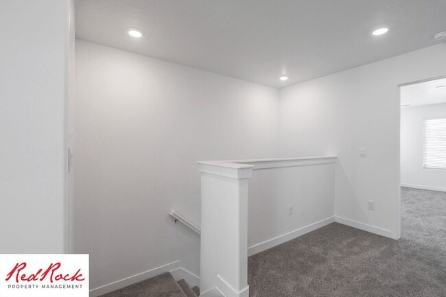 Building Photo - 3 Bedroom Smart Home in Long Valley with Resort-Style Amenities