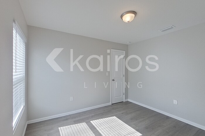 Building Photo - 9117 Aegean Cir