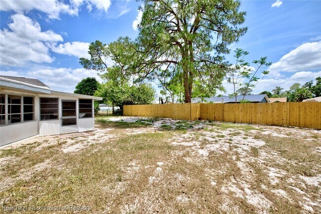 Building Photo - 33450 Grand Prix Dr