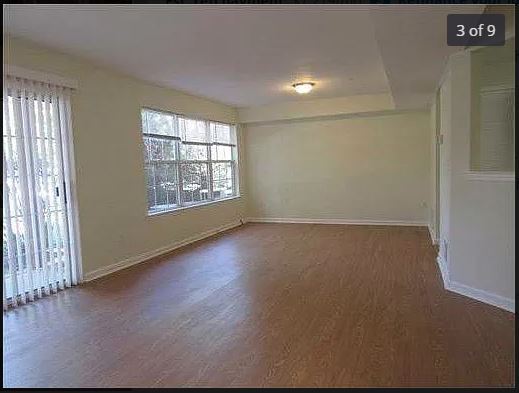Building Photo - 703 Stony Brook Way
