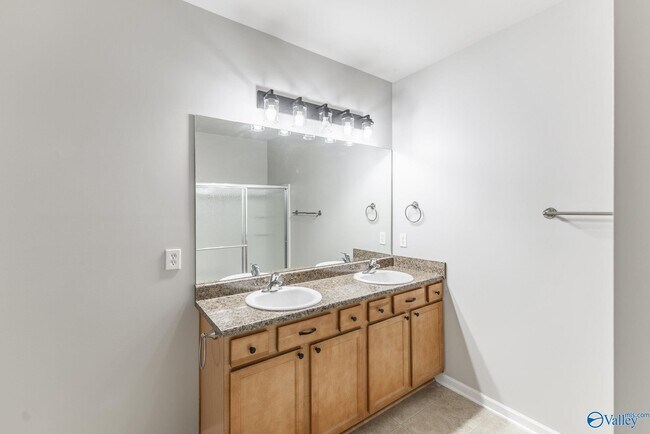 Building Photo - 134 Natalie Jane Dr