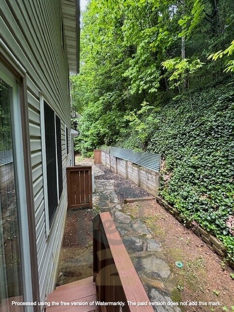 Building Photo - 2 Spicewood Ct