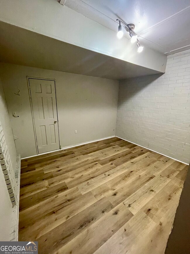 Building Photo - 1595 Winston Dr