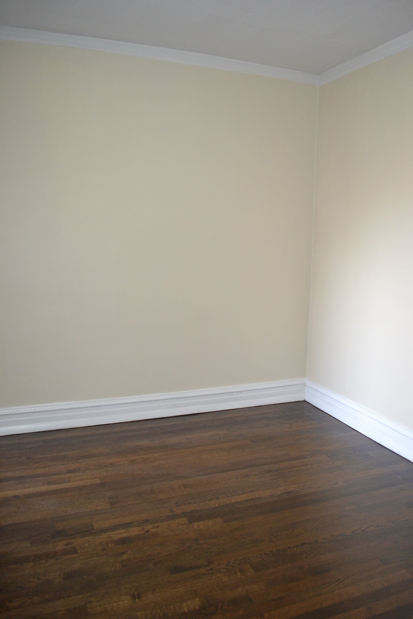 Building Photo - 4820 N Albany Ave