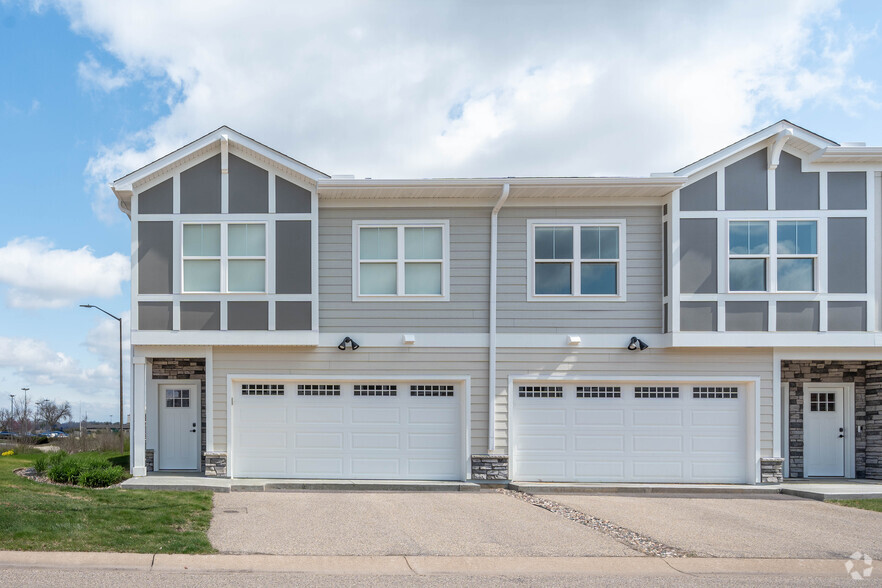 Primary Photo - NOW OPEN - NEW CONSTRUCTION: Gateway Court...