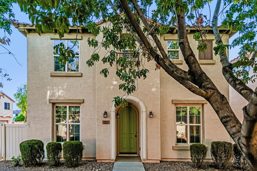 Primary Photo - 3617 S Winter Ln
