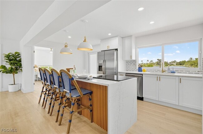 Building Photo - 1377 Sand Castle Rd