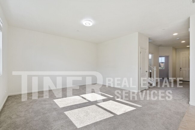 Building Photo - 8357 Terracotta Cir