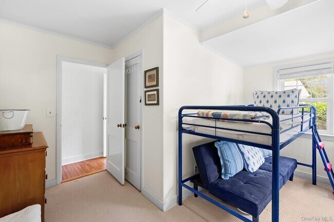 Building Photo - 315 Old Salt Rd