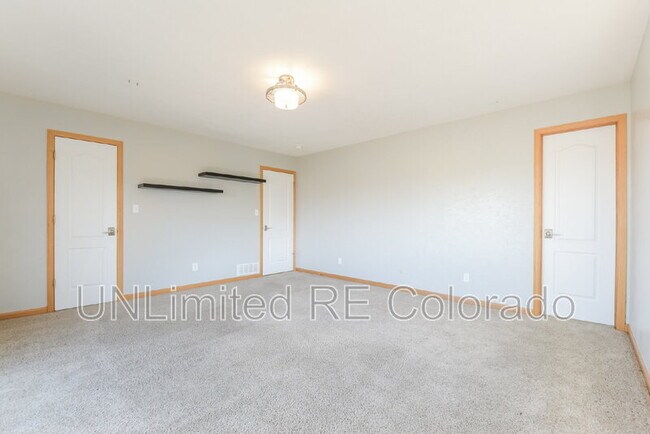 Building Photo - 5989 Eldridge Ct