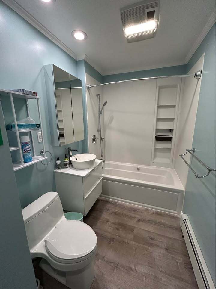 Building Photo - 18 Park Ave