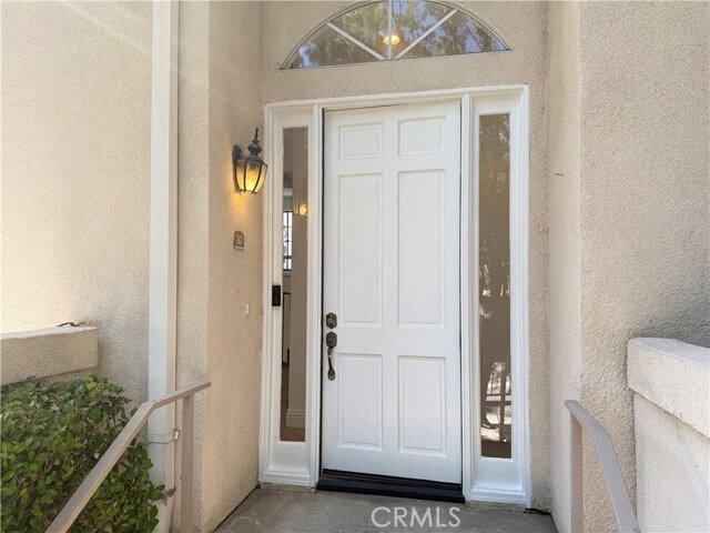 Building Photo - 5340 Las Virgenes Rd