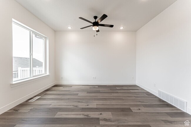 Building Photo - RES_VANDERBEEK_4702