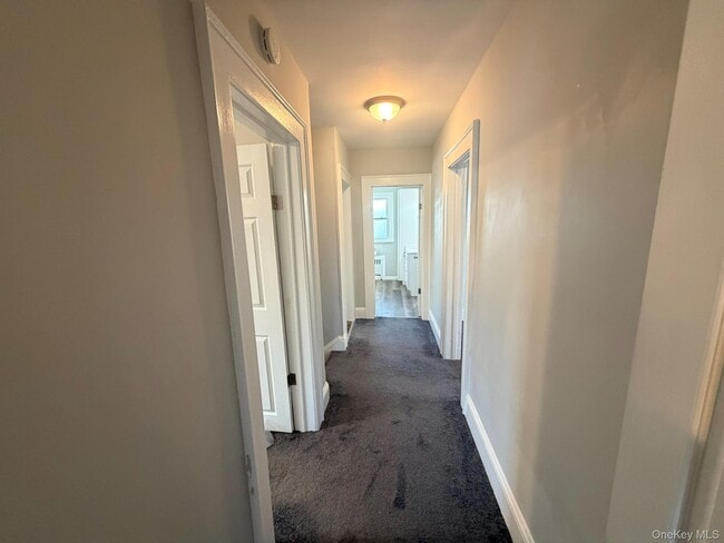 Building Photo - 1924 Commonwealth Ave