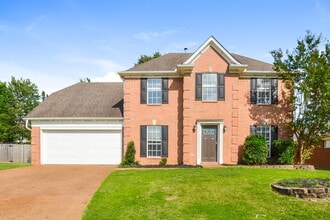 Building Photo - 6331 Fairway Hill Cove