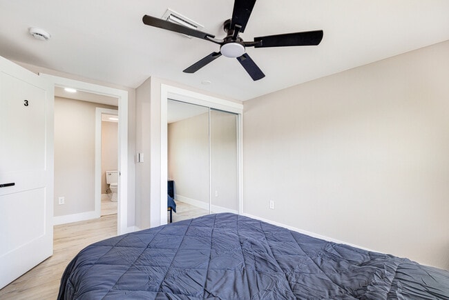 Building Photo - Englewood Padsplit Co-living Affordable Housing