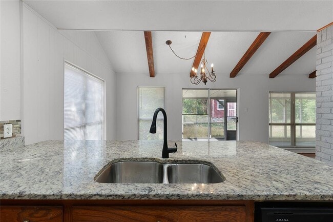 Building Photo - 8102 Red Willow Dr
