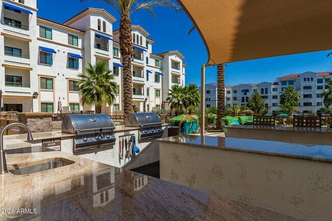 Building Photo - 2511 W Queen Creek Rd