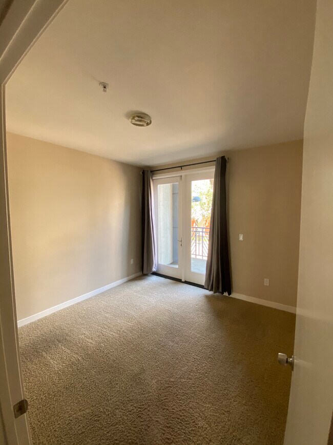 Building Photo - 5501 DeMarcus Blvd