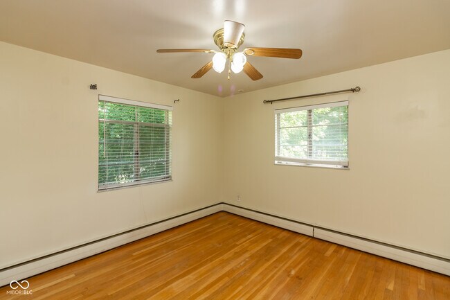 Building Photo - 701 Brewer Pl