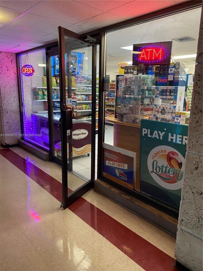 Building Photo - 1965 S Ocean Dr