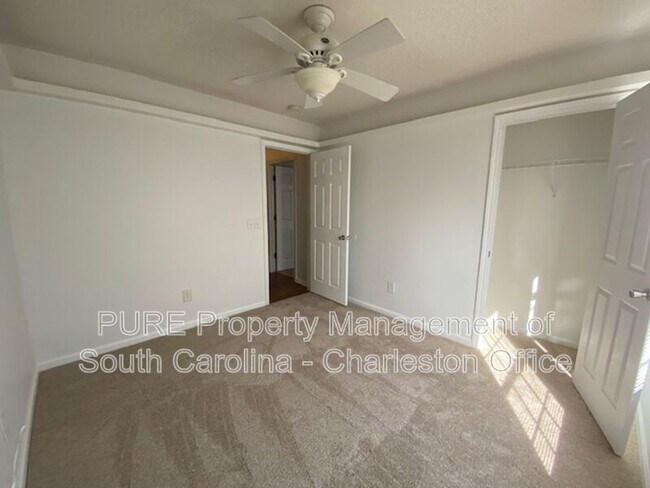 Building Photo - 1604 Ashley Ct