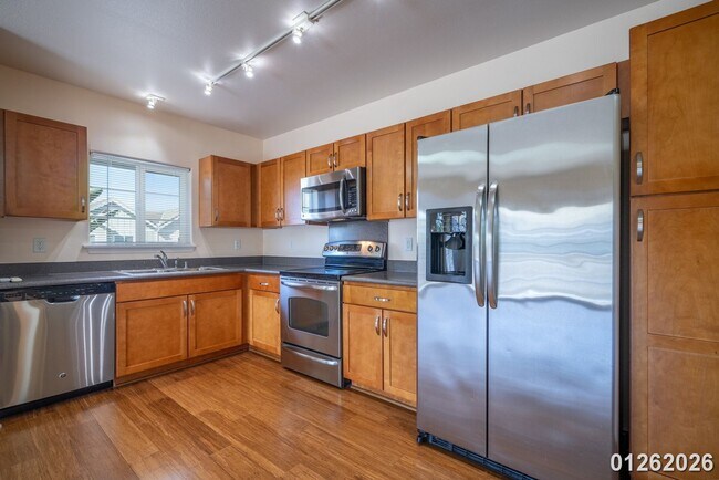 Building Photo - LIVING AT ITS FINEST 2BR/2BA/2PKG IN Pulewa at Mehana