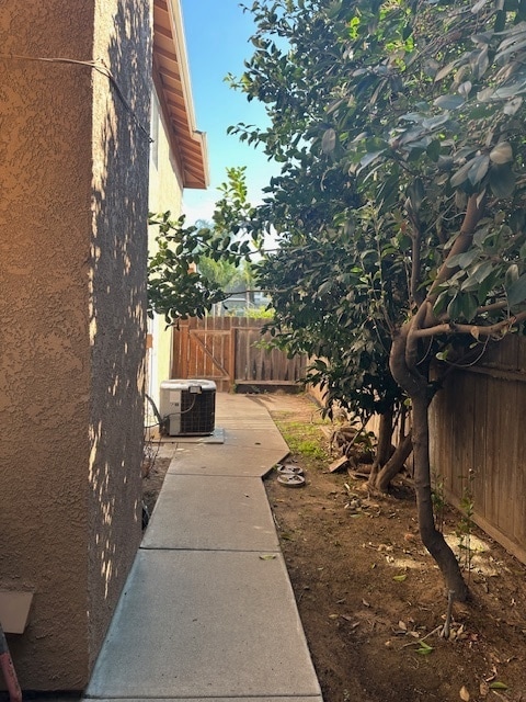 Building Photo - Riverband 4 Bedroom 2.5 Bath Home  with Po...