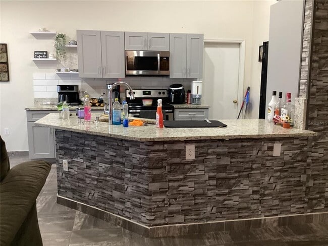 Building Photo - 134 Inconnu Ct